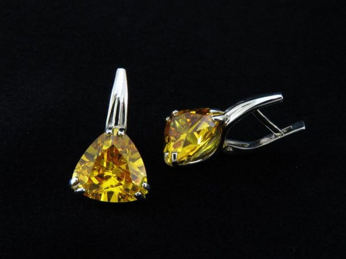 Серьги из серебра с фианитами - 11