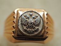 Мужское золотое кольцо-214